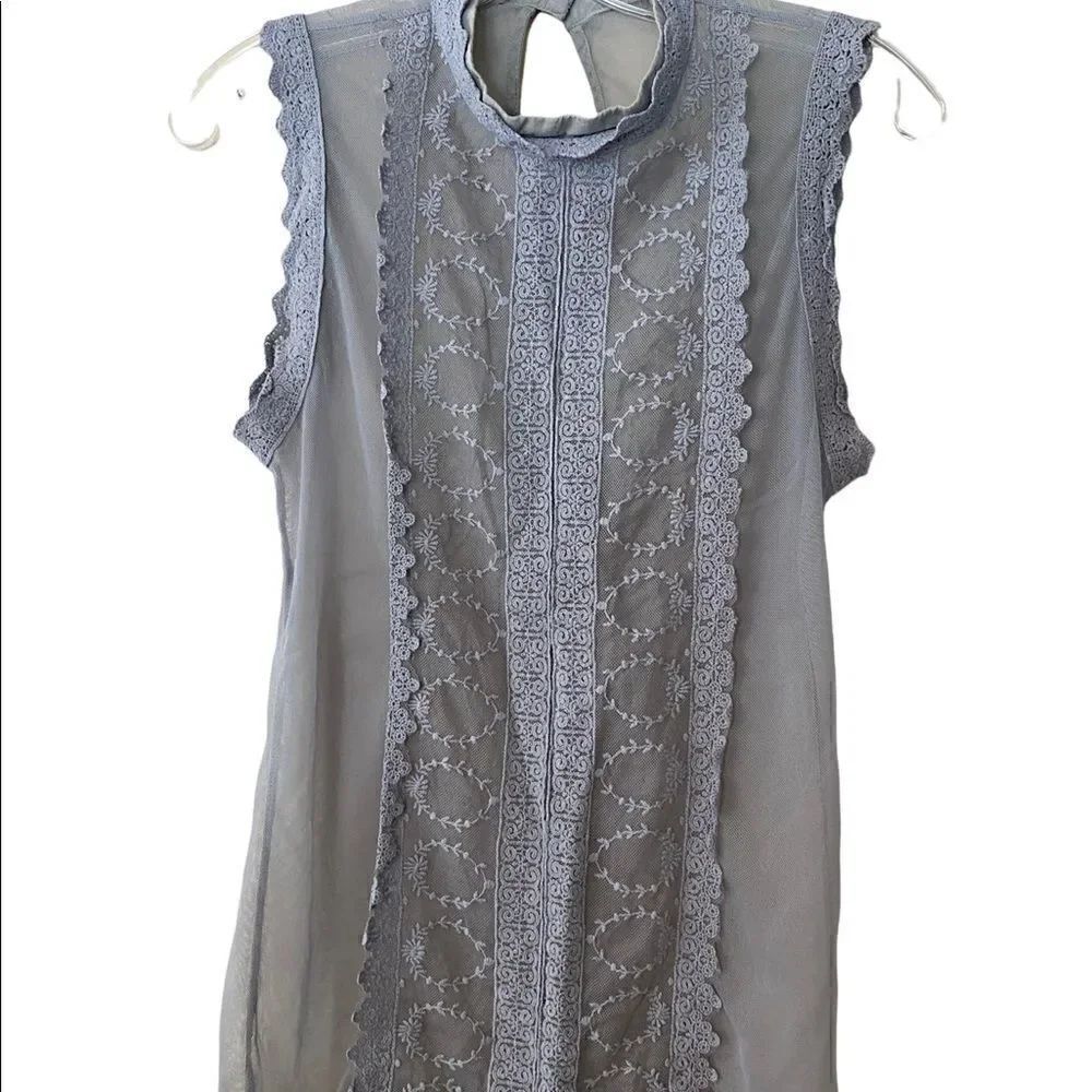 Boutique XXI Women’s Lace and Mesh Top